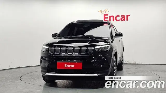 Jeep Compass 2022 — Фото 3/20