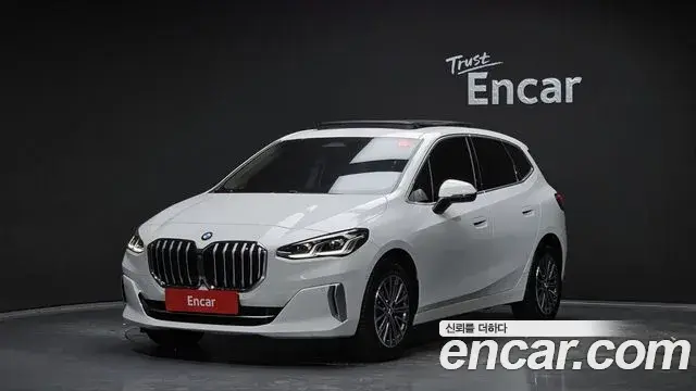 BMW 2 Series Active Tourer 2023 — ფოტო 18/20