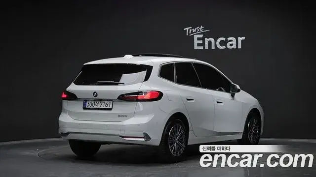 BMW 2 Series Active Tourer 2023 — ფოტო 9/20