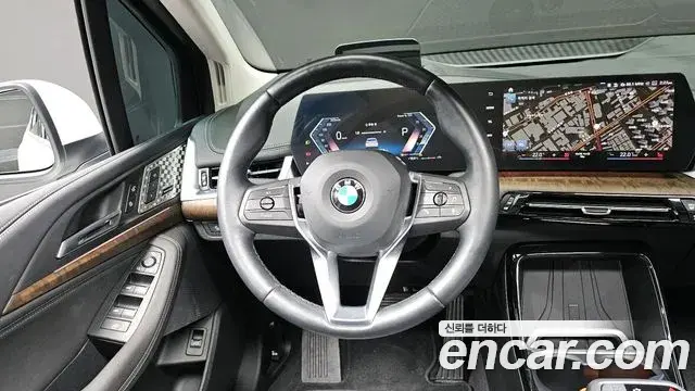 BMW 2 Series Active Tourer 2023 — ფოტო 5/20