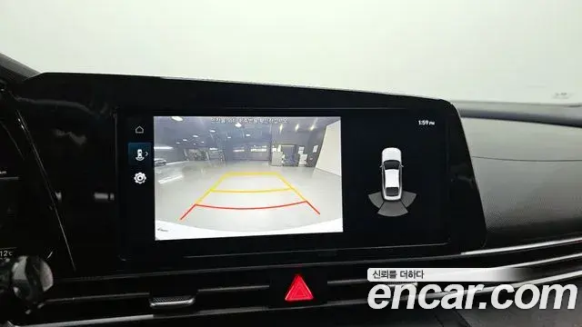 Hyundai The New Avante Hybrid 2021 — Photo 18/20