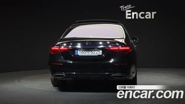Mercedes-Benz S-Class 2024 — Фото 4/20