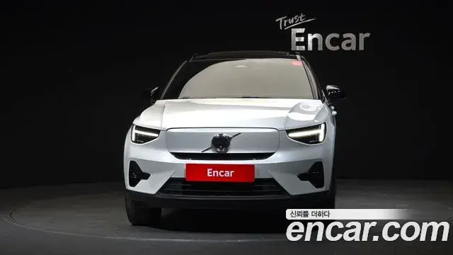 Volvo XC40 Recharge 2024 — Şəkil 3/20