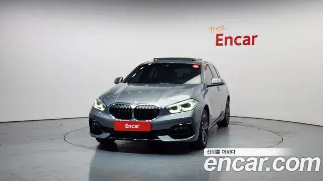 BMW 1 Series 2023 — ფოტო 2/20