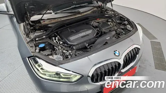 BMW 1 Series 2023 — ფოტო 12/20