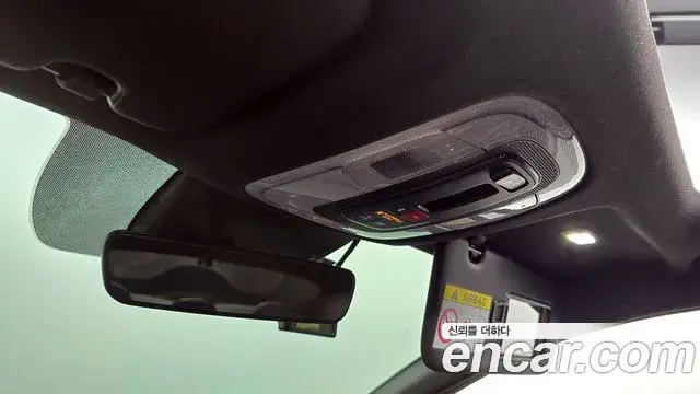 Hyundai The New Avante Hybrid 2022 — Şəkil 17/20