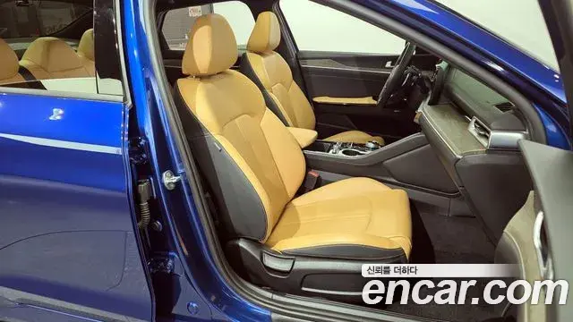 Kia K5 2021 — ფოტო 3/20