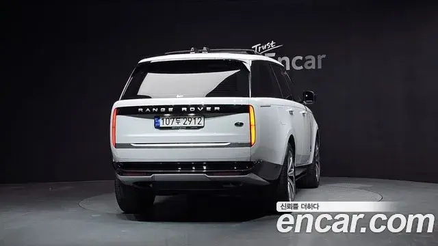Land Rover Range Rover 2023 — Photo 3/20