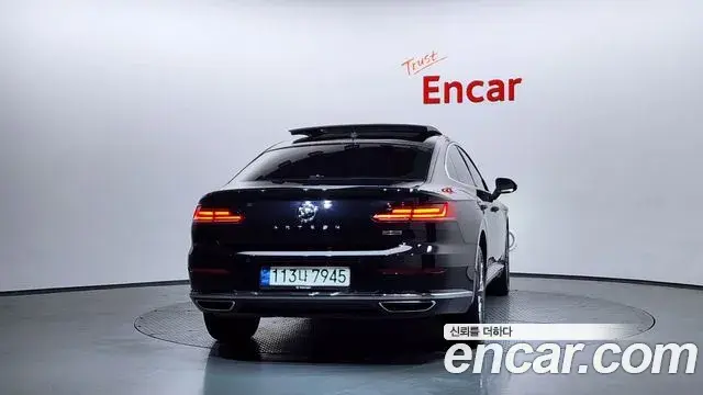 Volkswagen Arteon 2020 — Şəkil 8/20