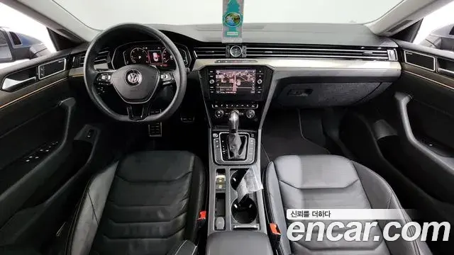 Volkswagen Arteon 2020 — Şəkil 17/20