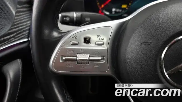Mercedes-Benz CLS-Class 2021 — Фото 19/20
