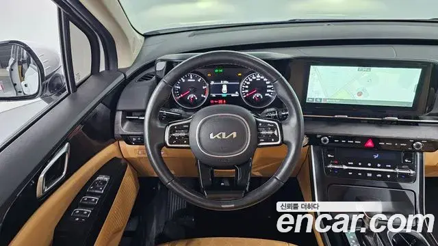 Kia Carnival 2023 — Şəkil 12/20