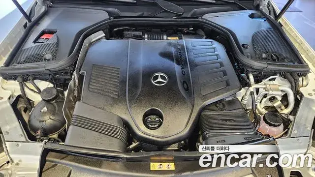 Mercedes-Benz CLS-Class 2022 — Фото 5/17