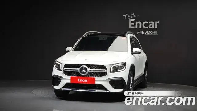 Mercedes-Benz GLB-Class 2020 — Фото 3/20