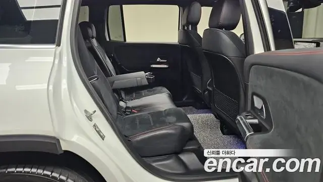 Mercedes-Benz GLB-Class 2020 — Фото 12/20