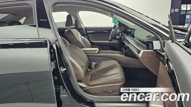 Hyundai Grandeur Hybrid 2023 — Şəkil 15/20