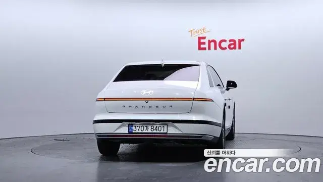 Hyundai Grandeur Hybrid 2022 — Şəkil 3/20