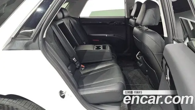 Hyundai Grandeur Hybrid 2022 — Şəkil 19/20