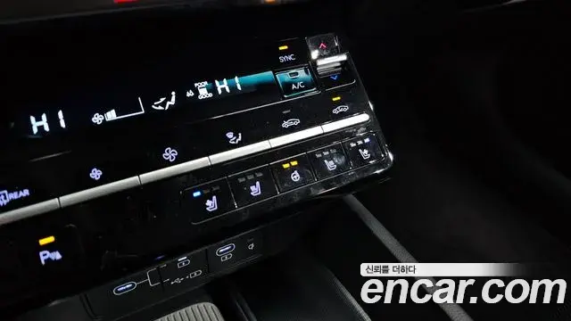 Hyundai Grandeur Hybrid 2022 — Şəkil 7/20