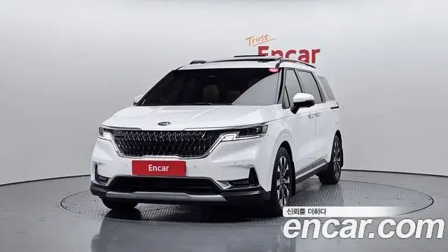 Kia Carnival 2020 — Фото 3/20