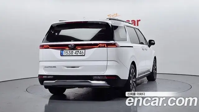 Kia Carnival 2020 — Фото 4/20