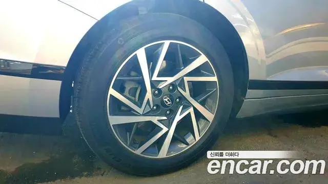 Hyundai Grandeur Hybrid 2023 — Şəkil 2/20