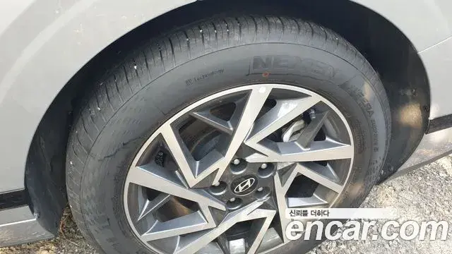 Hyundai Grandeur Hybrid 2023 — Şəkil 6/20