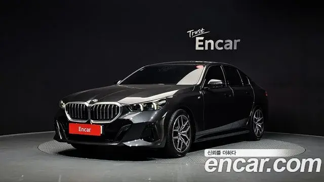BMW 5 Series 2024 — Şəkil 8/20