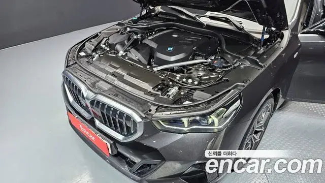 BMW 5 Series 2024 — Şəkil 20/20