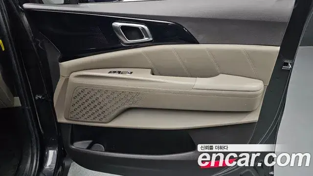 Kia Carnival 2025 — ფოტო 11/35