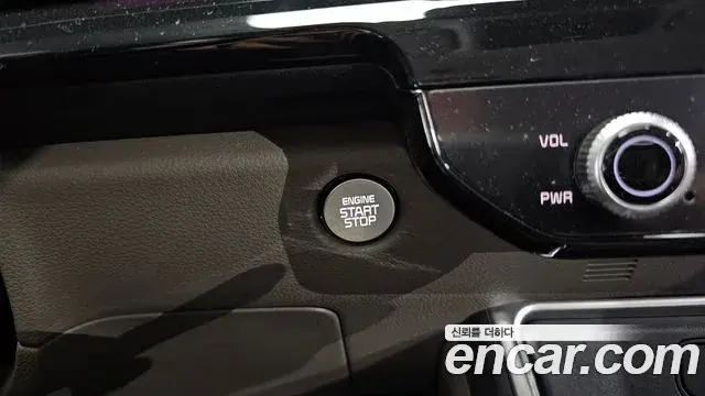Kia Carnival 2025 — ფოტო 30/35