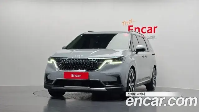 Kia Carnival 2023 — Фото 3/20