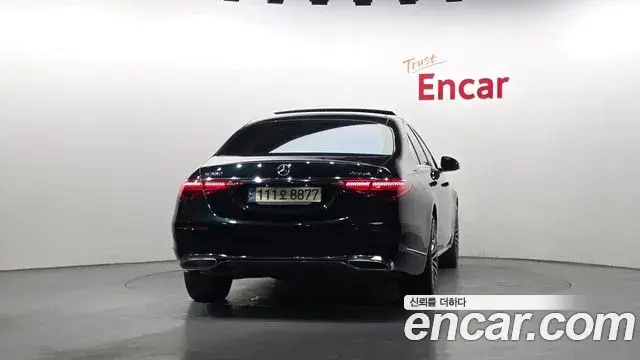 Mercedes-Benz S-Class 2021 — ფოტო 15/20