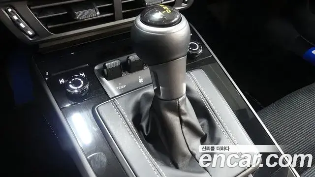 Porsche 911 2025 — ფოტო 8/13