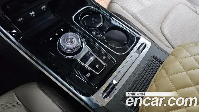 Kia Carnival 2021 — Фото 9/20