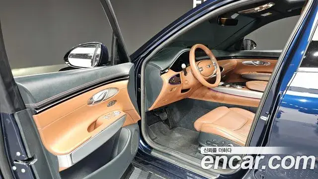 Genesis GV70 2021 — Şəkil 12/20