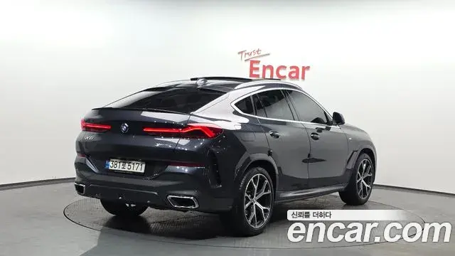 BMW X6 2022 — Şəkil 20/21