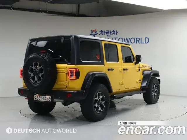 Jeep Wrangler 2019 — ფოტო 9/20