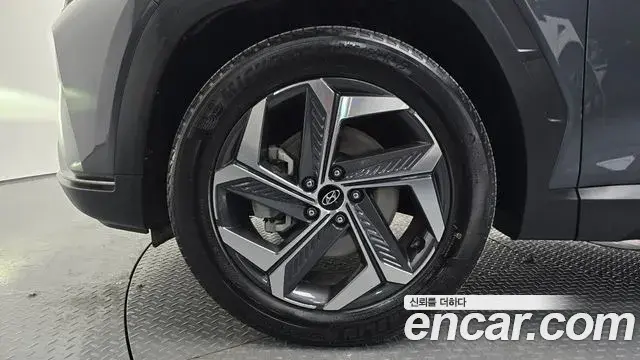 Hyundai Tucson Hybrid 2022 — Photo 10/20