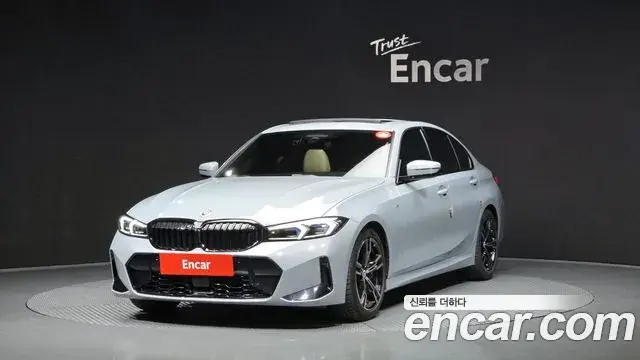 BMW 3 Series 2022 — Фото 1/20