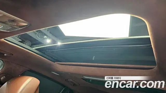 Genesis G90 2022 — Şəkil 10/20
