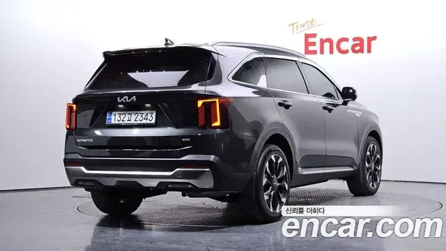 Kia Sorento 2024 — Фото 2/20