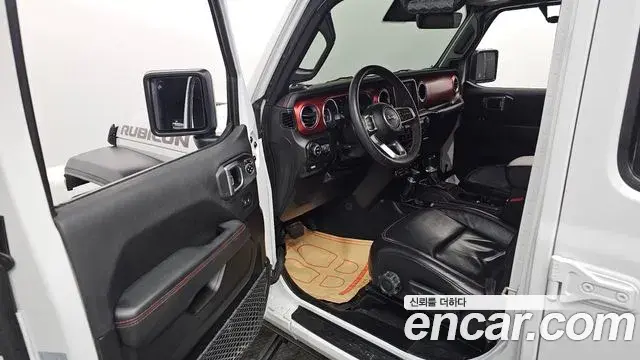 Jeep Gladiator 2023 — Şəkil 13/20