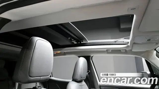 Jeep Renegade 2023 — Фото 20/20