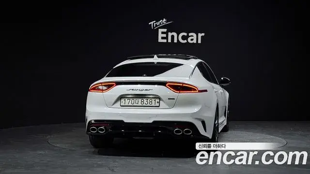 Kia Stinger 2020 — Фото 4/20