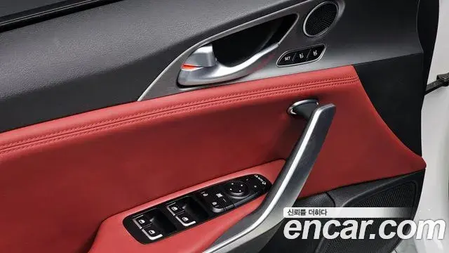 Kia Stinger 2020 — Фото 19/20