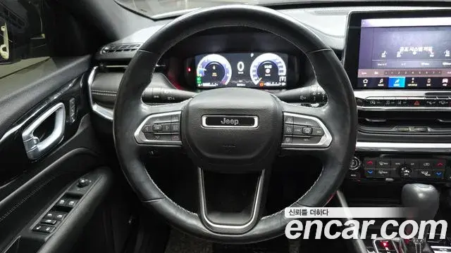 Jeep Compass 2022 — ფოტო 9/20