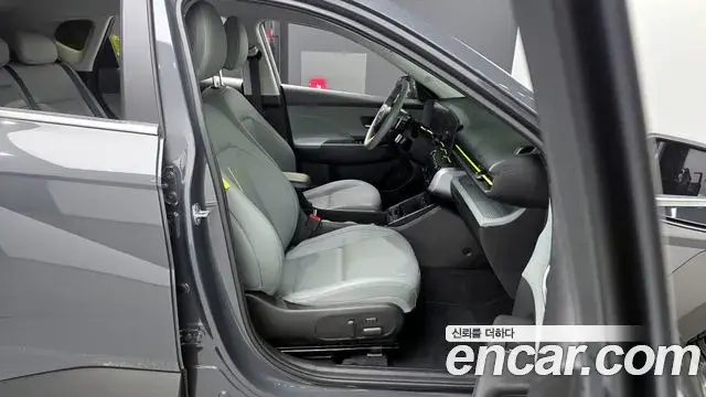Hyundai Kona 2024 — Фото 11/20