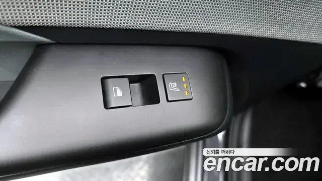 Hyundai Kona 2024 — Фото 18/20