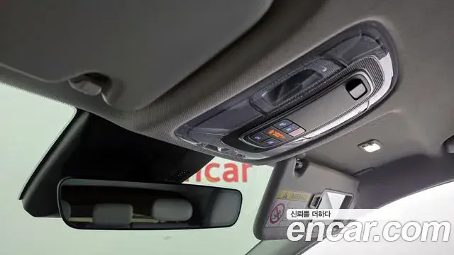 Hyundai Kona 2024 — Фото 19/20